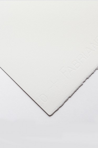 Fabriano Artist Papers: Accademia White Natural Grain 200gsm 27.6 x 39.4 inches