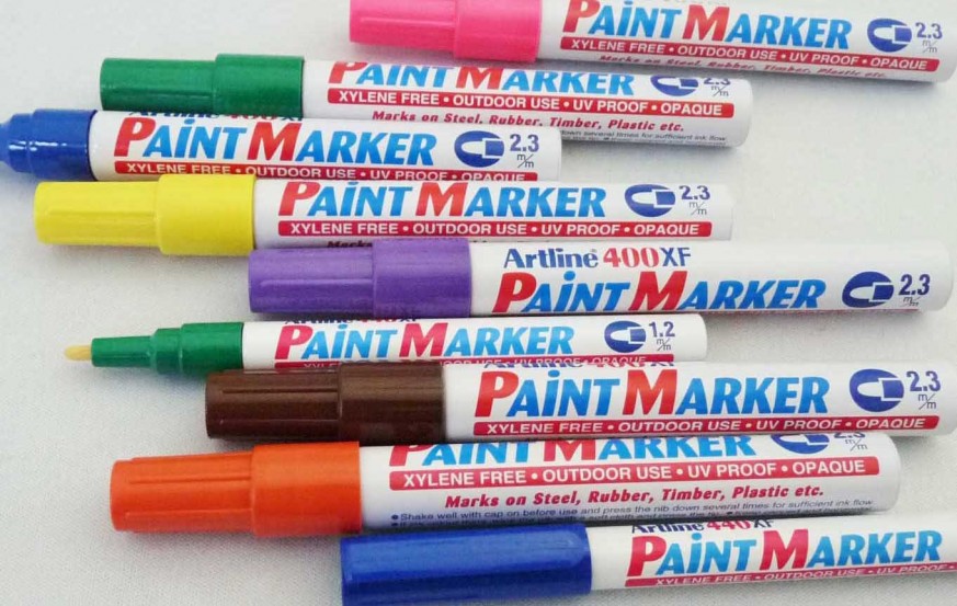 Artline 400XF Paint Marker